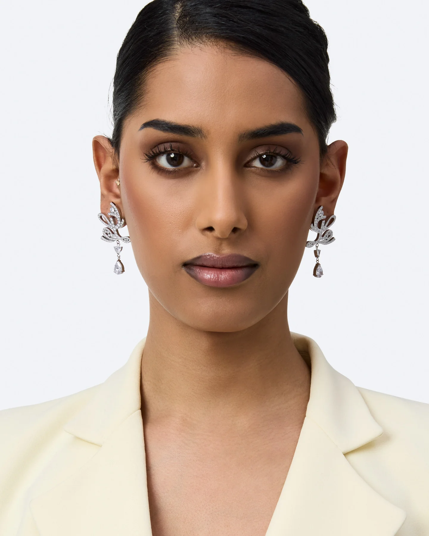 V1_Luar_Earrings_01 - Image 6