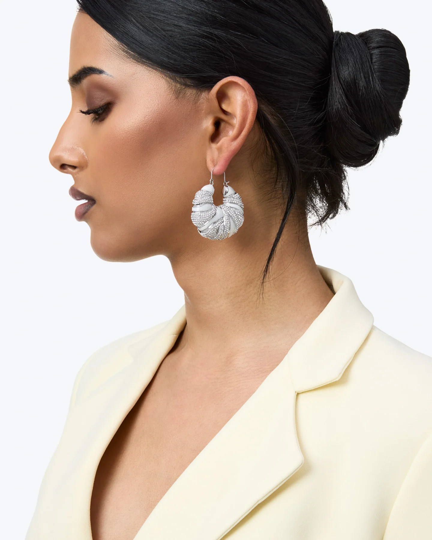 V1_Luar_Earrings_03 - Image 3