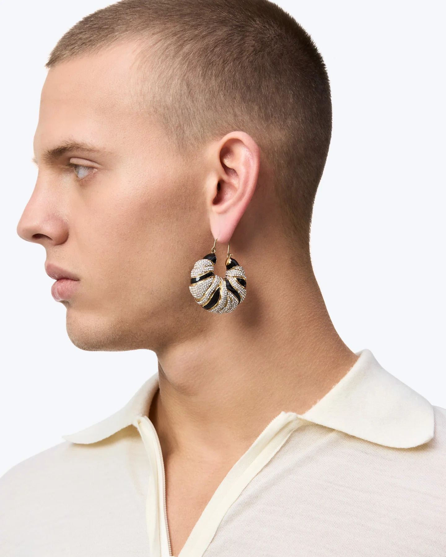 V1_Luar_Earrings_03 - Image 9